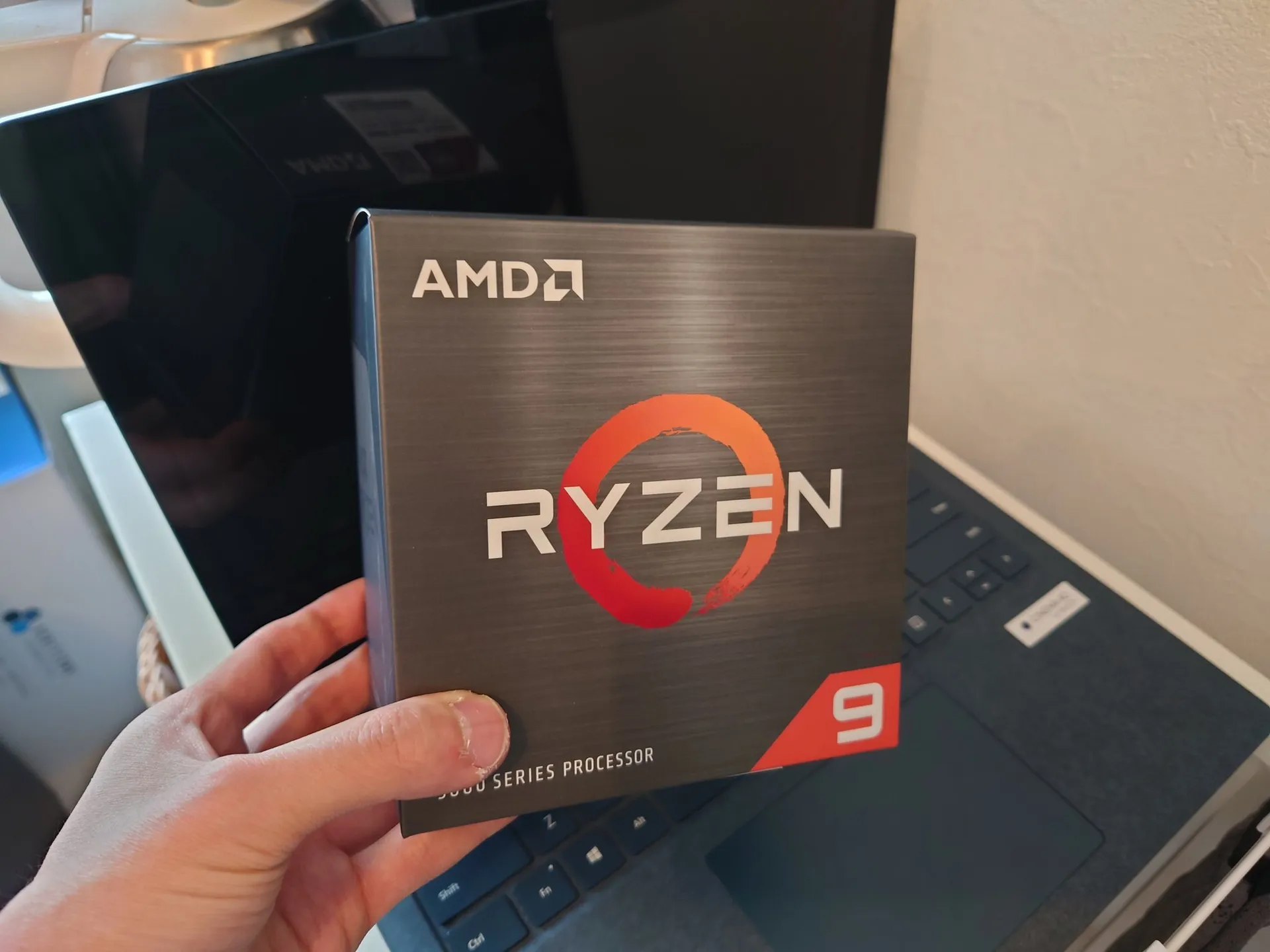 Ryzen 9 5950X 初期不良を引いた話。